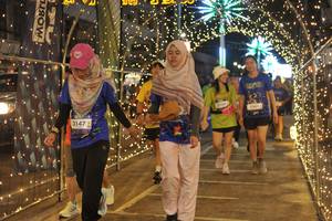 BIB: 3147
                            <button type="button" onclick="openModal(26274514)" class="btn btn-primary btn-sm float-right btn-popup" data-toggle="modal" data-target=".modal-high-quality">
                        <i class="fas fa-shopping-cart"></i> Add to Cart
                    </button>
                                            <button type="button" onclick="isThisMe(26274514, true)" class="btn btn-success btn-sm float-right btn-popup btn-isme hidden" data-toggle="tooltip" data-placement="bottom" title="นี่คือรูปของคุณใช่ไหม คลิกที่นี่เพื่อเอาเข้าอัลบั้ม">
                        <i class="fas fa-plus"></i> Add to album
                    </button>
                    <button type="button" onclick="isThisMe(26274514, false)" class="btn btn-warning btn-sm float-right btn-popup btn-isnotme hidden">
                        <i class="fas fa-ban"></i> Remove from album
                    </button>